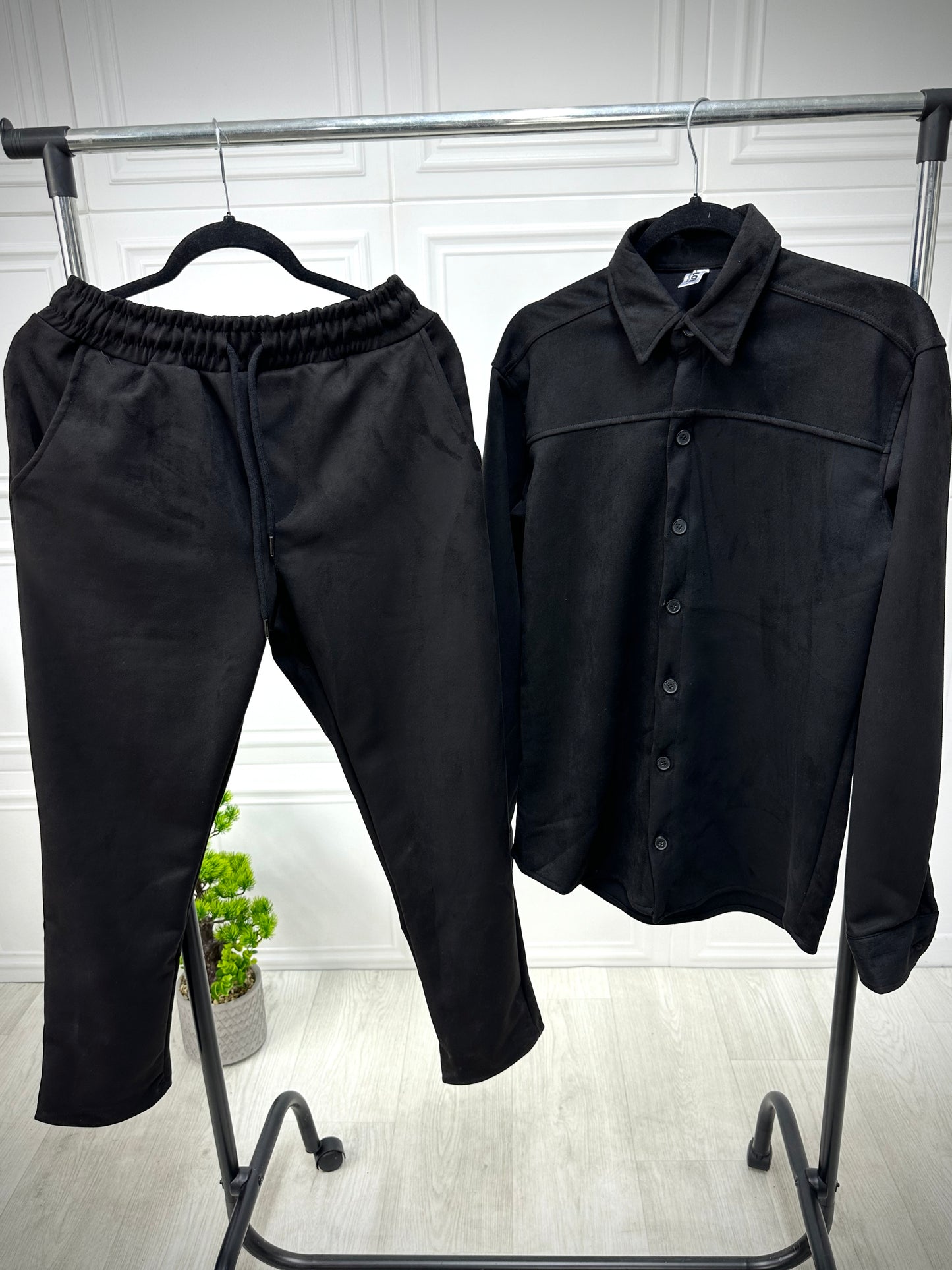 Compleu Soft-Touch Negru